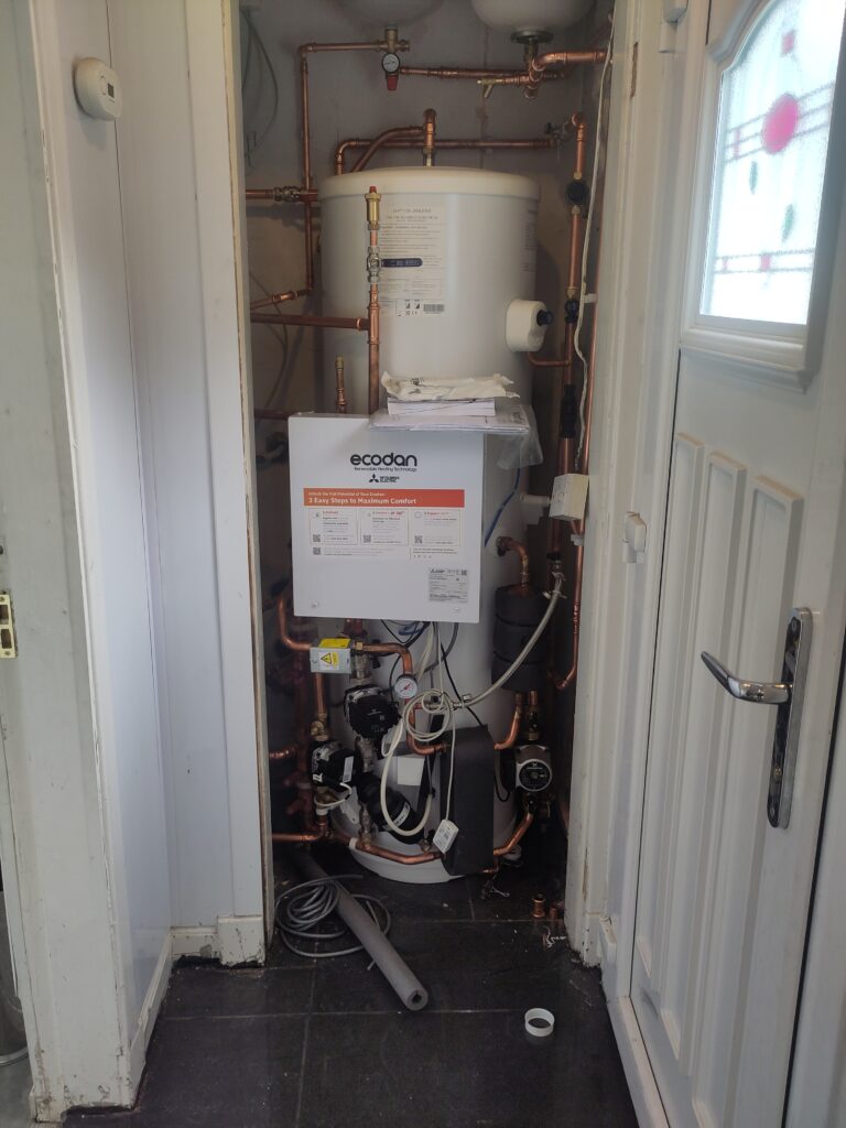 Hot water tank plumbed in.